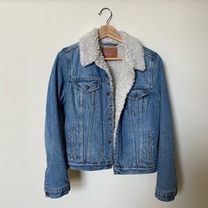 Levi’s Original Sherpa Trucker Jacket